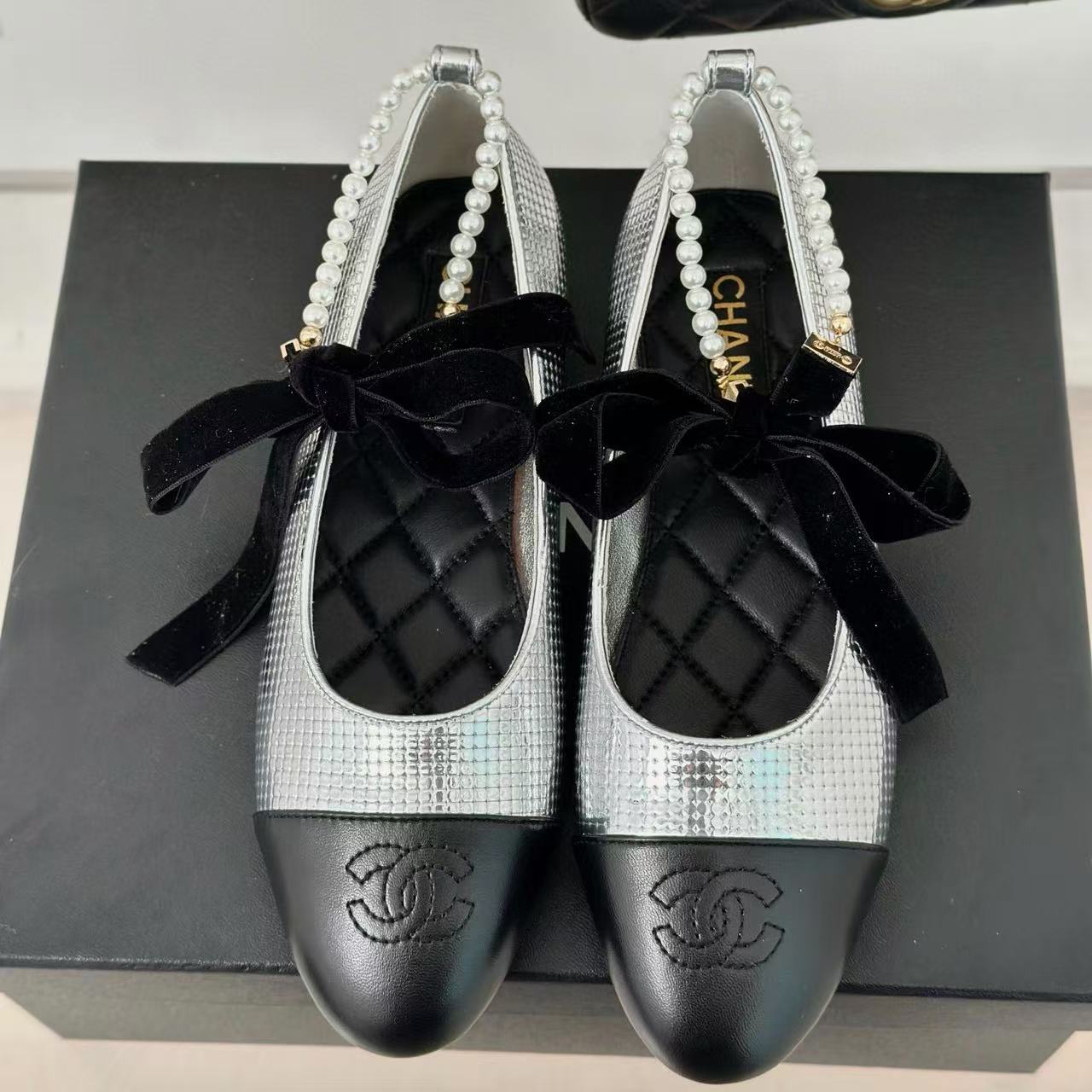 CHANE1 高品質カラーブロックパールフラットシューズ【50％割引+送料無料】