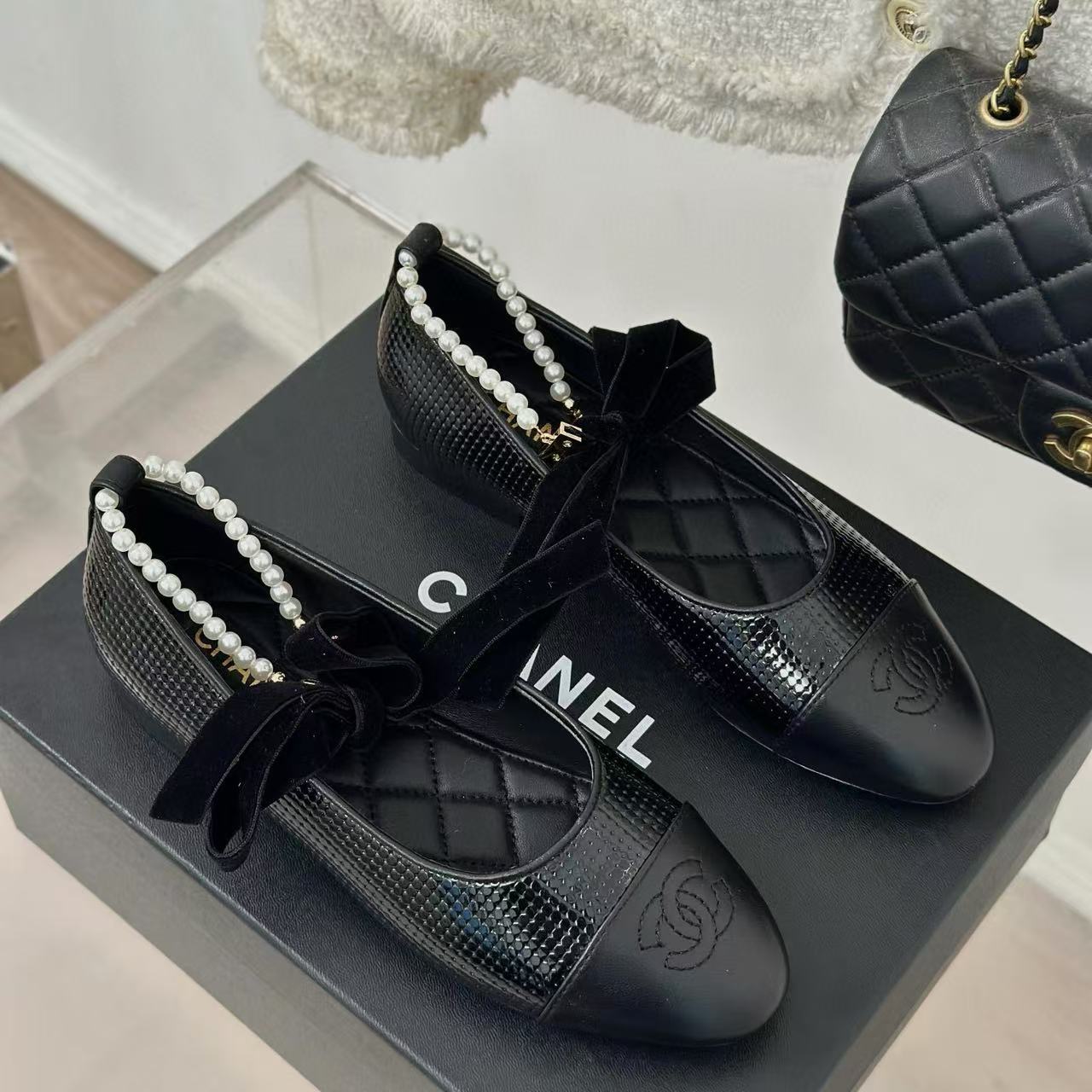 CHANE1 高品質カラーブロックパールフラットシューズ【50％割引+送料無料】