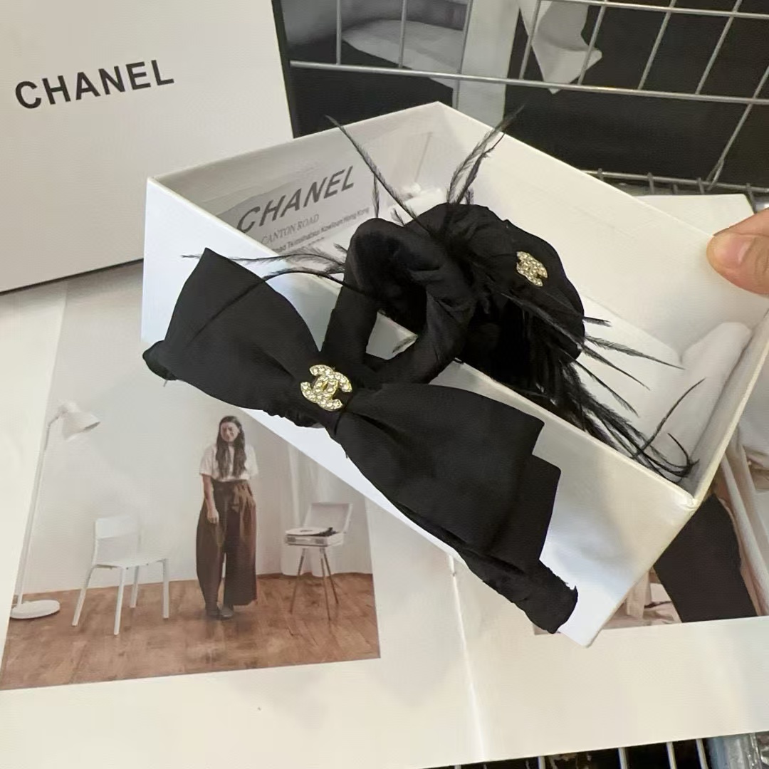 CHANE1 AB 両面ヘアクリップ【 50％割引+送料無料】