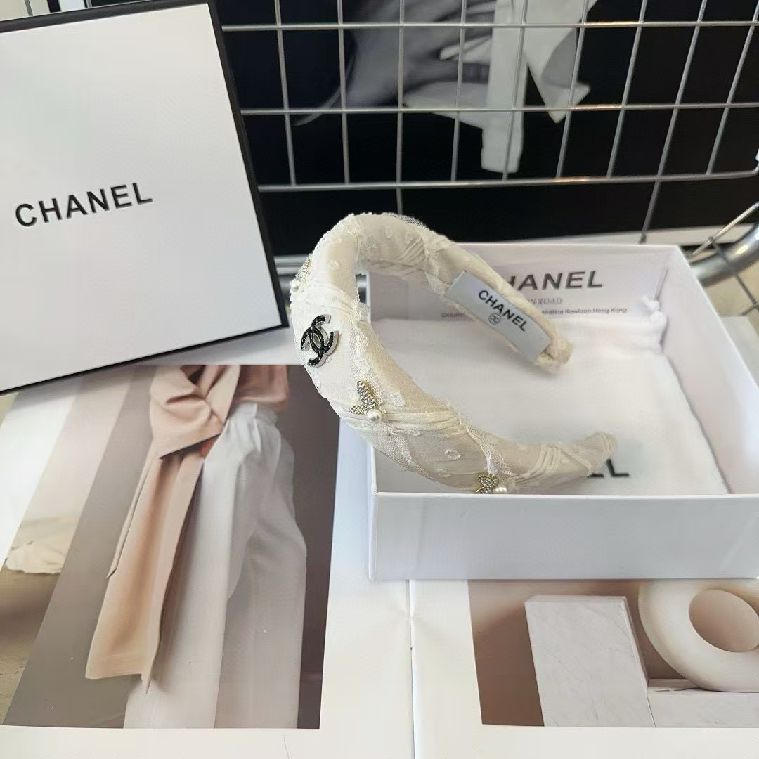 CHANE1 ダブル C バタフライ パール カチューシャ【 50％割引+送料無料】