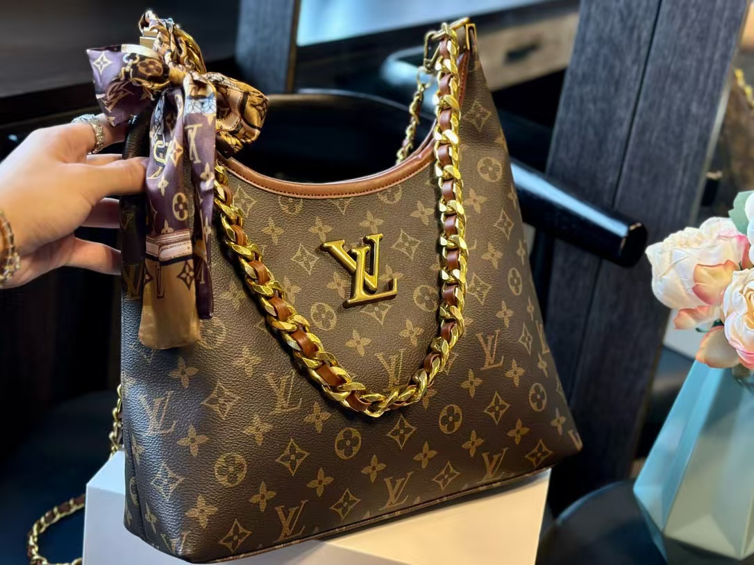 LV老眼チェーン脇下バッグ【50％割引+送料無料】