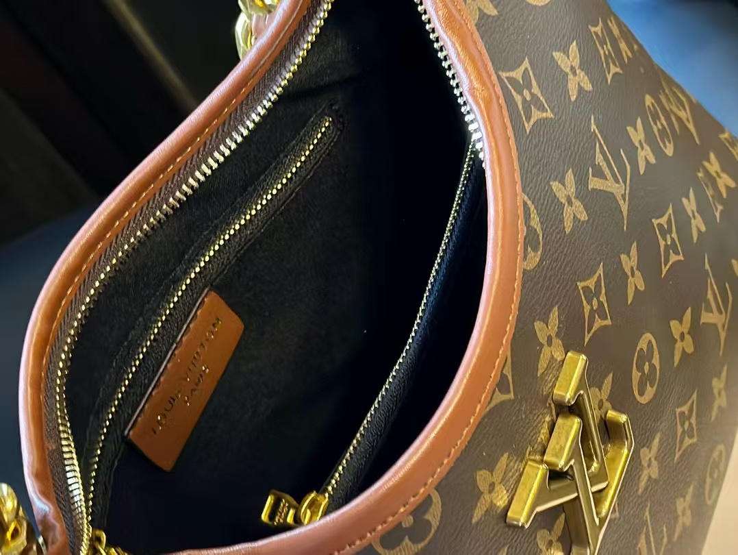 LV老眼チェーン脇下バッグ【50％割引+送料無料】