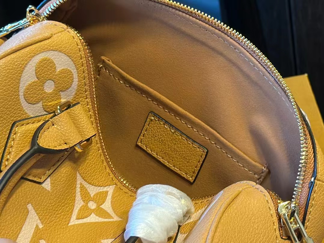 LV Speedy 牛革ハンドクロスボディバッグ【50％割引+送料無料】