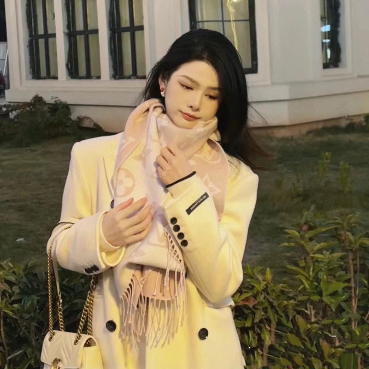 LVジャカード両面カシミヤ【50％割引+送料無料】