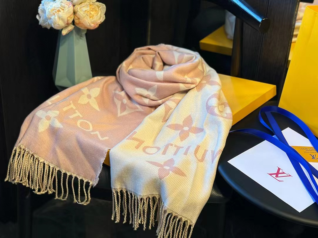 LVジャカード両面カシミヤ【50％割引+送料無料】