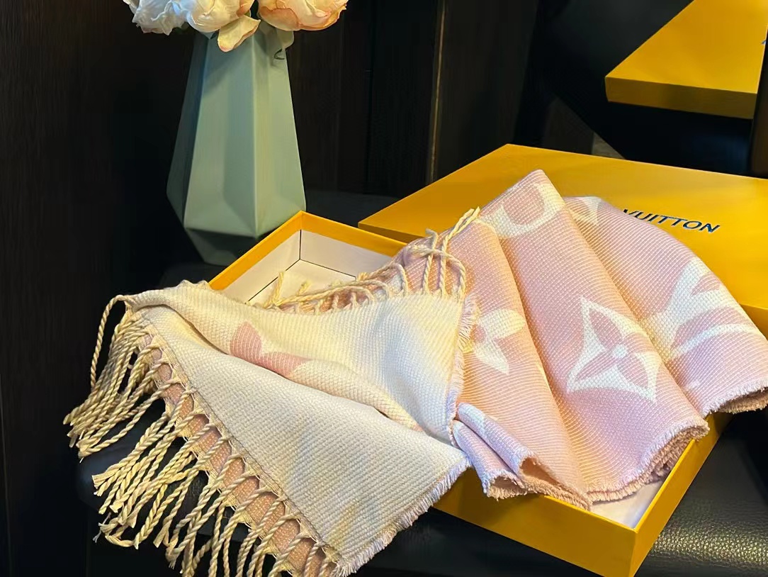 LVジャカード両面カシミヤ【50％割引+送料無料】