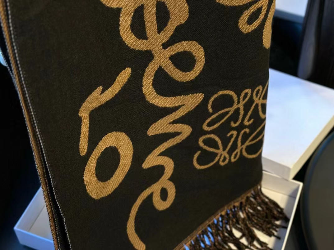 L0WEW フリンジ付きカシミヤスカーフ【50％割引+送料無料】