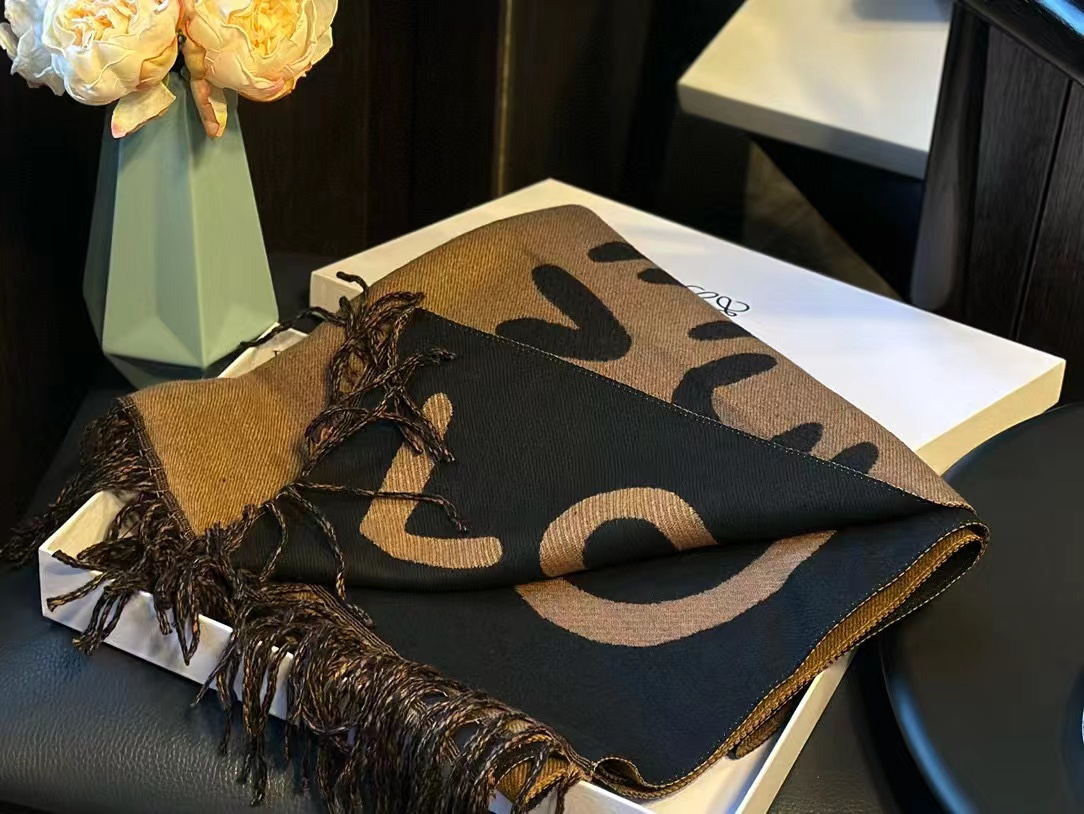 L0WEW フリンジ付きカシミヤスカーフ【50％割引+送料無料】