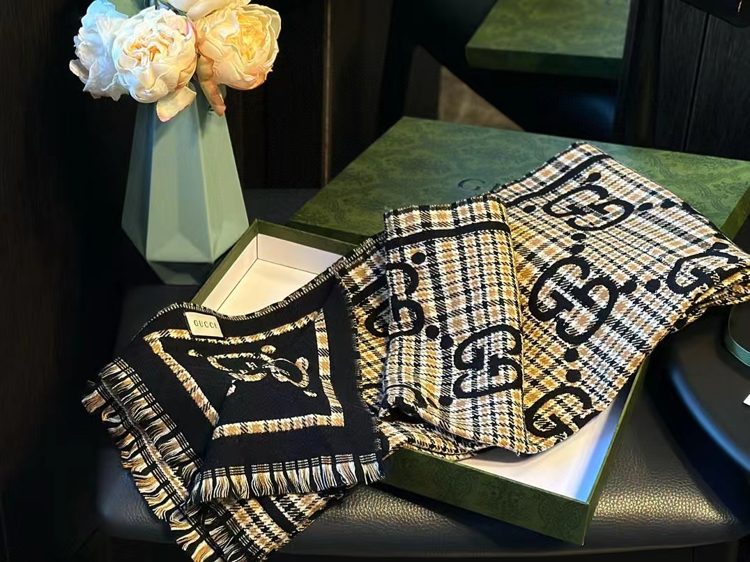 GUCC1 クラシック フリンジ両面カシミヤ スカーフ【50％割引+送料無料】