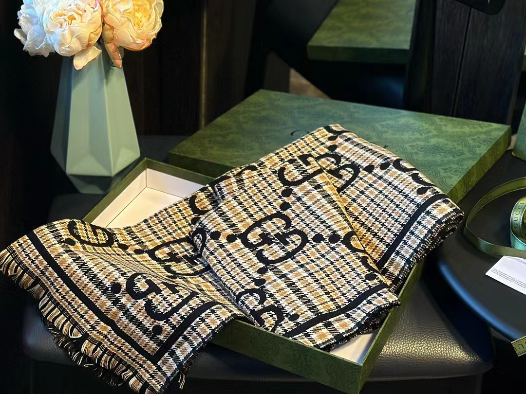 GUCC1 クラシック フリンジ両面カシミヤ スカーフ【50％割引+送料無料】