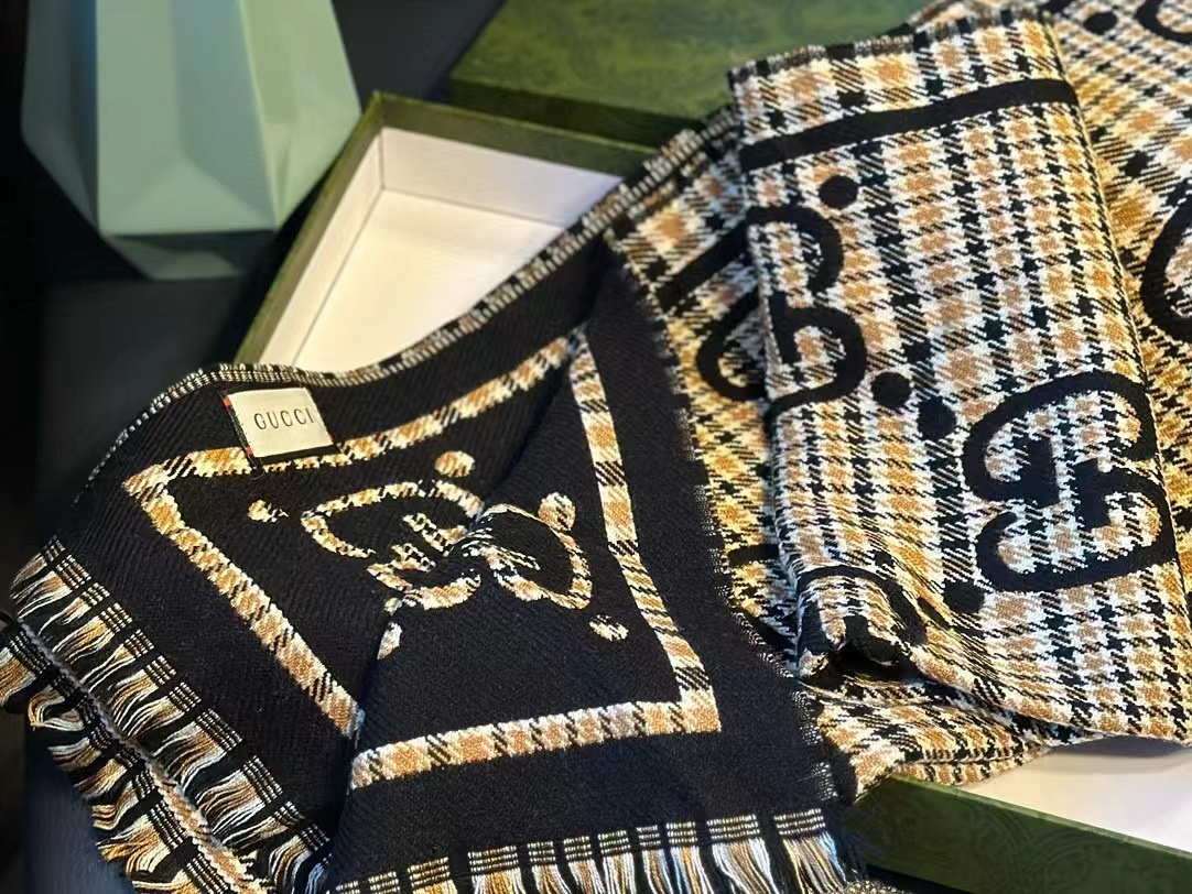 GUCC1 クラシック フリンジ両面カシミヤ スカーフ【50％割引+送料無料】