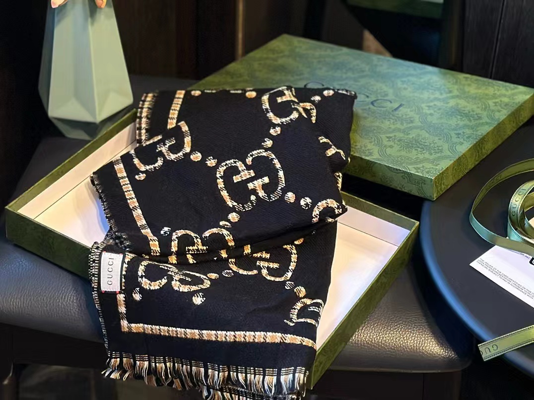 GUCC1 クラシック フリンジ両面カシミヤ スカーフ【50％割引+送料無料】