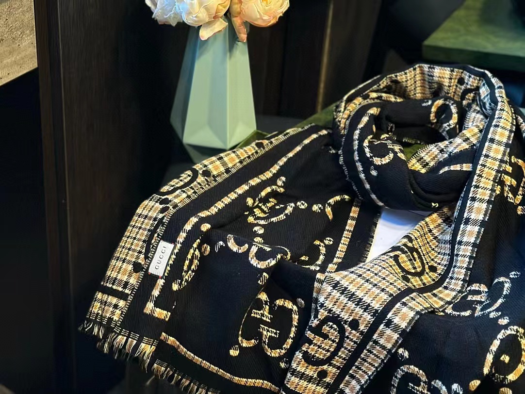 GUCC1 クラシック フリンジ両面カシミヤ スカーフ【50％割引+送料無料】