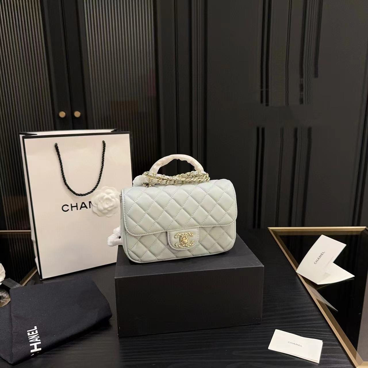 CHANE1 ハンドルラインストーン CF フラップバッグ【50％割引+送料無料】