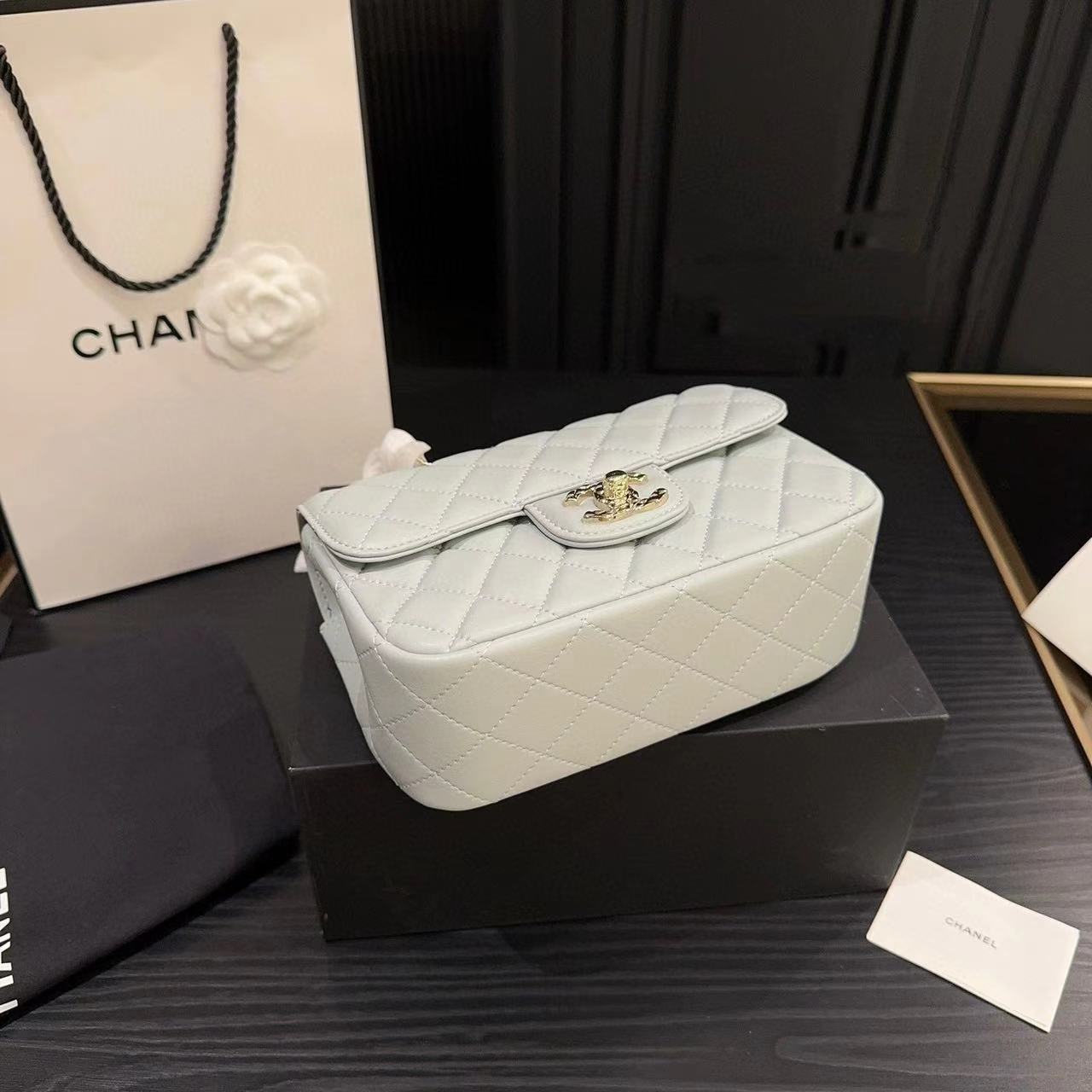 CHANE1 ハンドルラインストーン CF フラップバッグ【50％割引+送料無料】