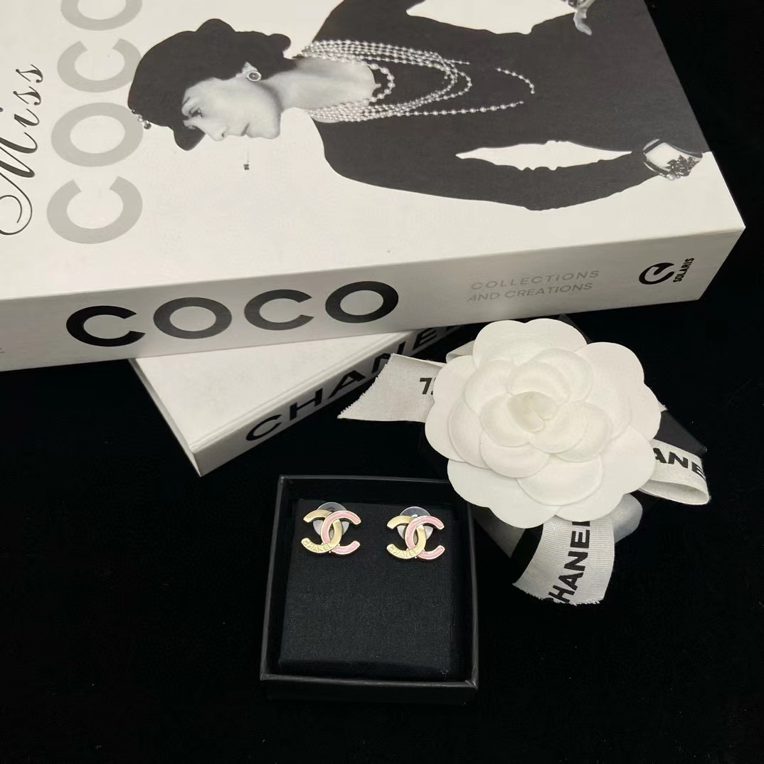 CHANE1 ダブルCレターイヤリング【50％割引+送料無料】