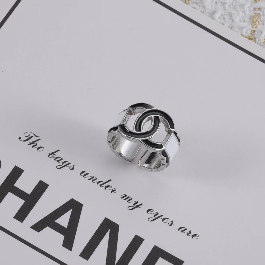 CHANE1 ゴールドとシルバーのダブルCリング【50％割引+送料無料】