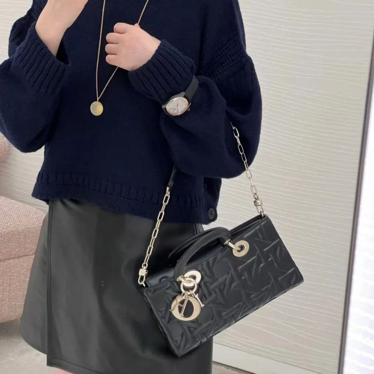 DI0R Lady D-Joy 脇の下のバッグ【50％割引+送料無料】