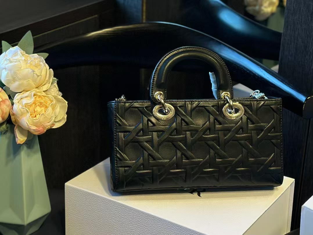 DI0R Lady D-Joy 脇の下のバッグ【50％割引+送料無料】