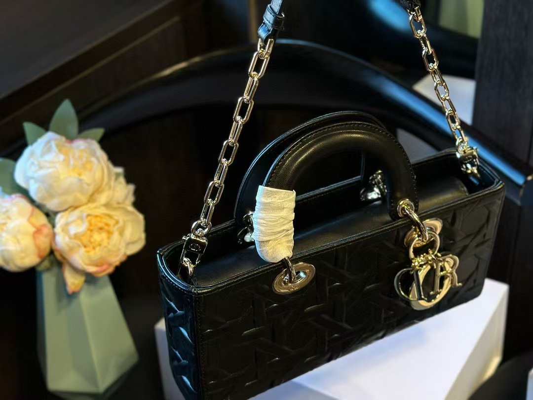 DI0R Lady D-Joy 脇の下のバッグ【50％割引+送料無料】