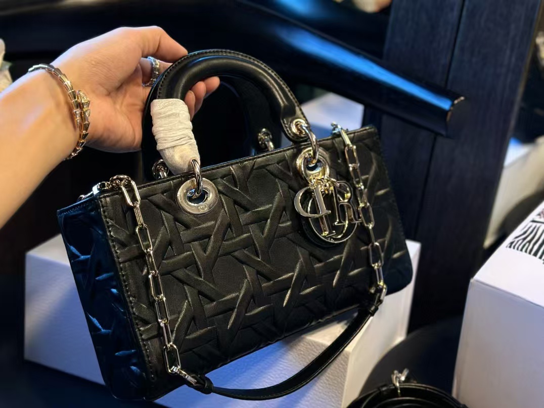 DI0R Lady D-Joy 脇の下のバッグ【50％割引+送料無料】