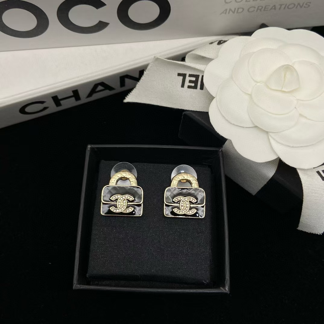 CHANE1 ダブルCバッグタイプピアス【50％割引+送料無料】