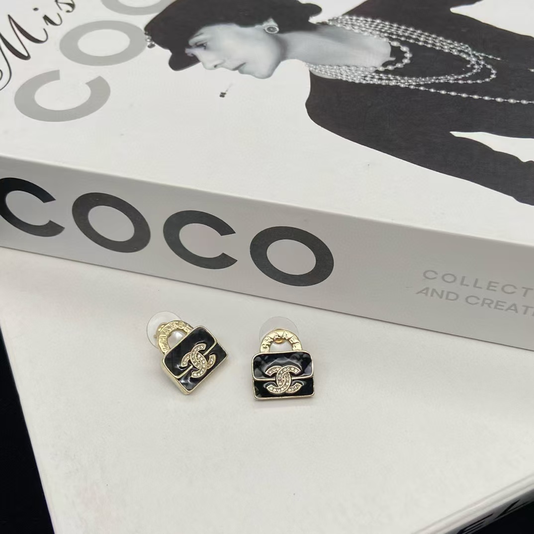 CHANE1 ダブルCバッグタイプピアス【50％割引+送料無料】