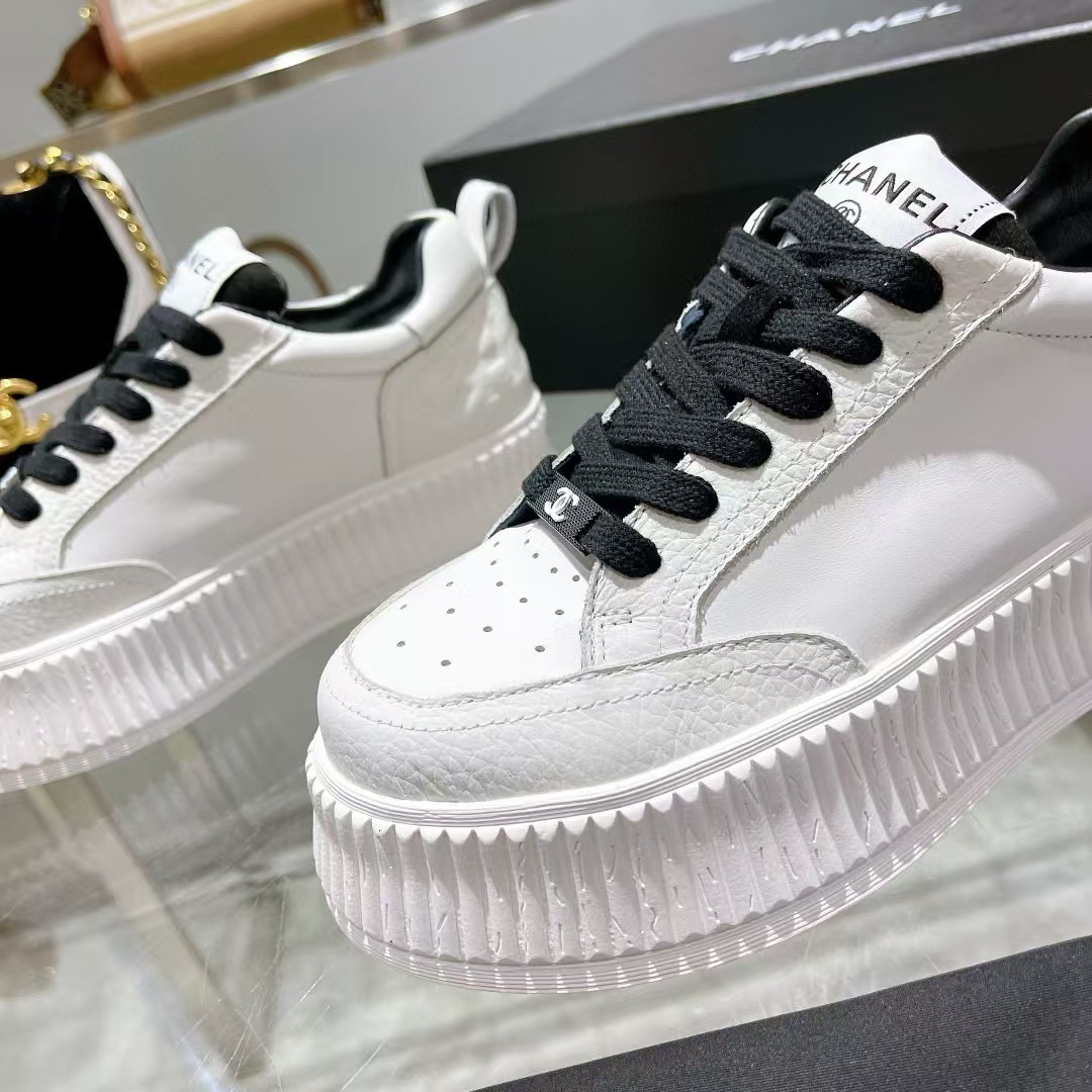 CHANE1 レースアップ シンプル 厚底 カジュアルシューズ【50％割引+送料無料】