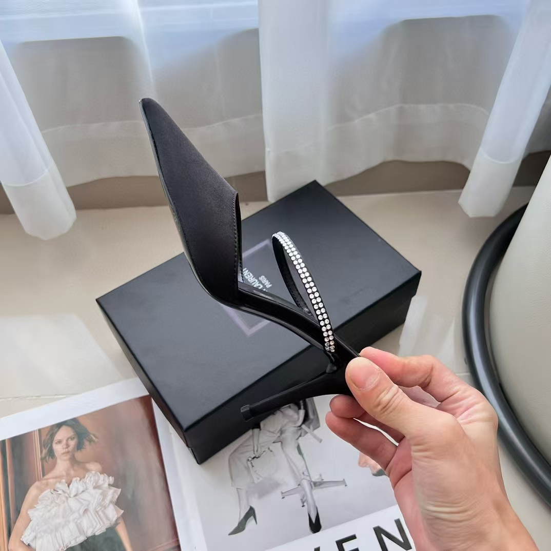 YSL ハイヒールサンダル【50％割引+送料無料】