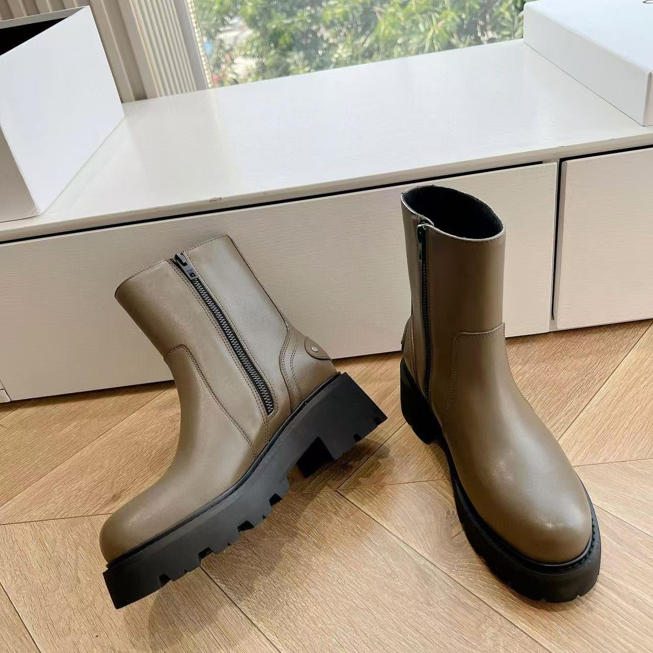 CEL1NE 上質な凱旋門シンプルショートブーツ【50％割引+送料無料】