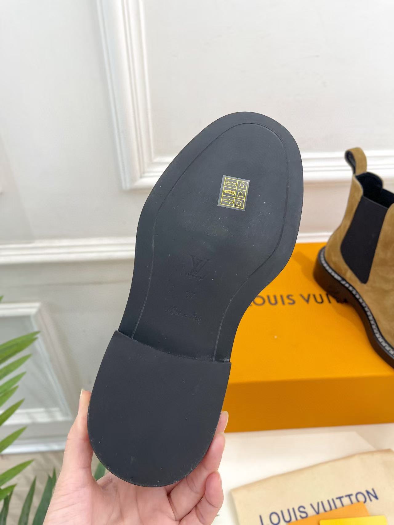 LV高品质クラシックなプラットフォームブーツ【50％割引+送料無料】