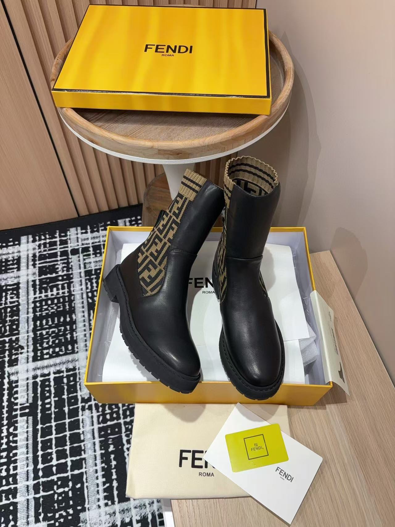 FEND1 高品質シープスキンブーツ【50％割引+送料無料】