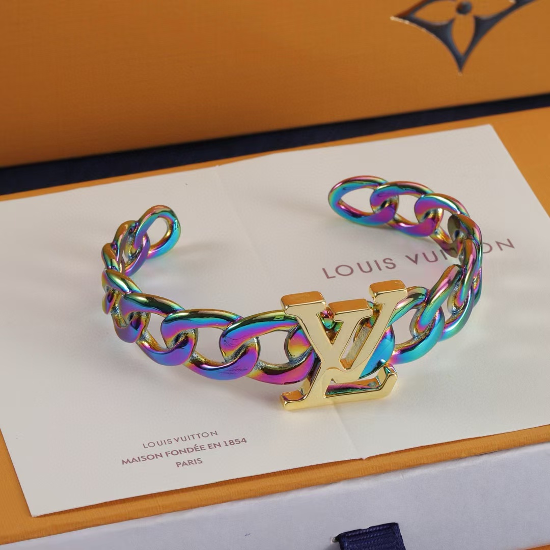 LVロゴ中空ブレスレット【50％割引+送料無料】