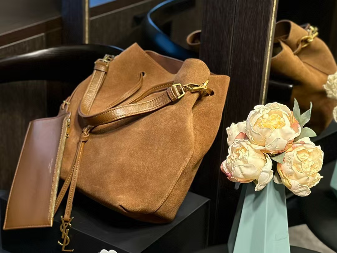 YSL新作バケットバッグ【50％割引+送料無料】