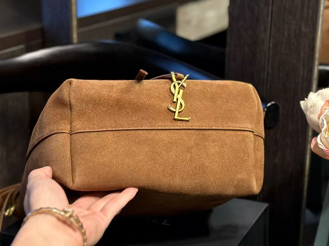 YSL新作バケットバッグ【50％割引+送料無料】