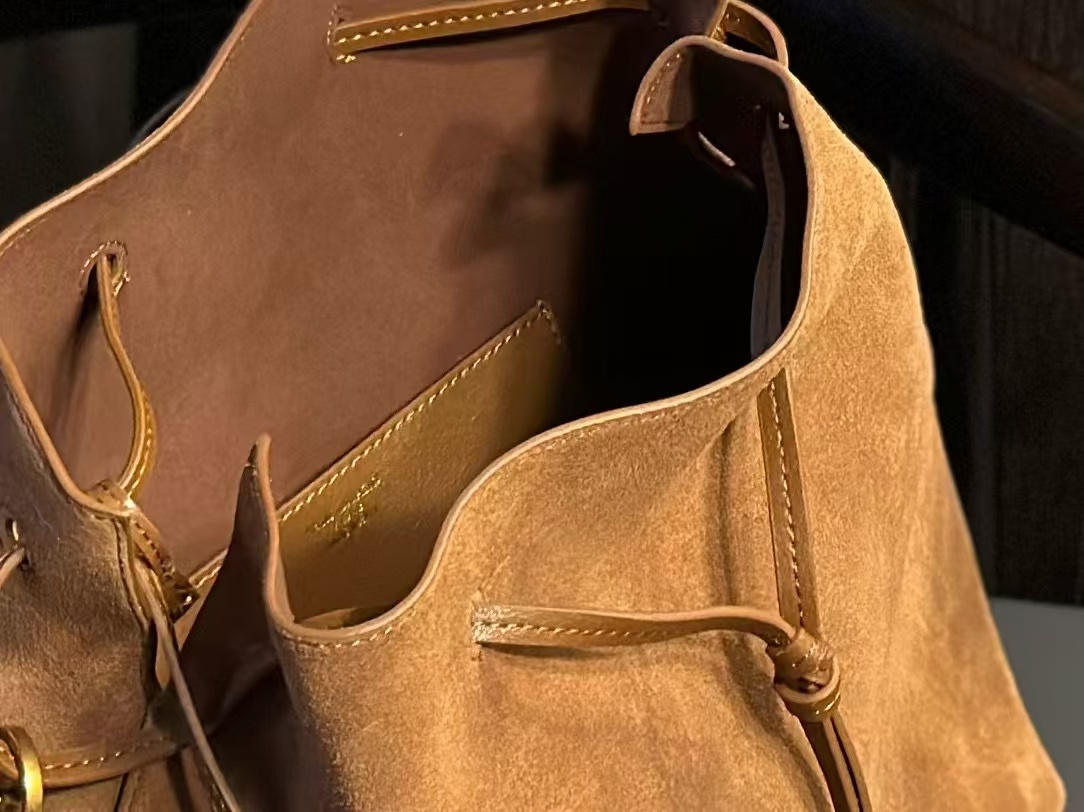 YSL新作バケットバッグ【50％割引+送料無料】