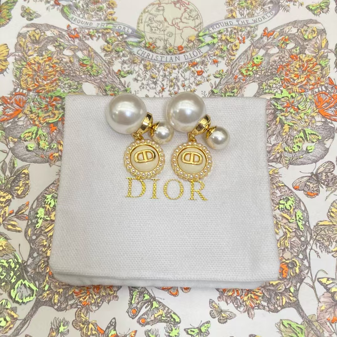 DI0R CD パール スタッド ピアス【50％割引+送料無料】