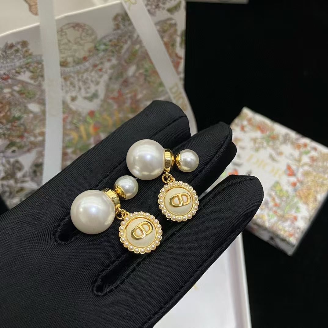 DI0R CD パール スタッド ピアス【50％割引+送料無料】