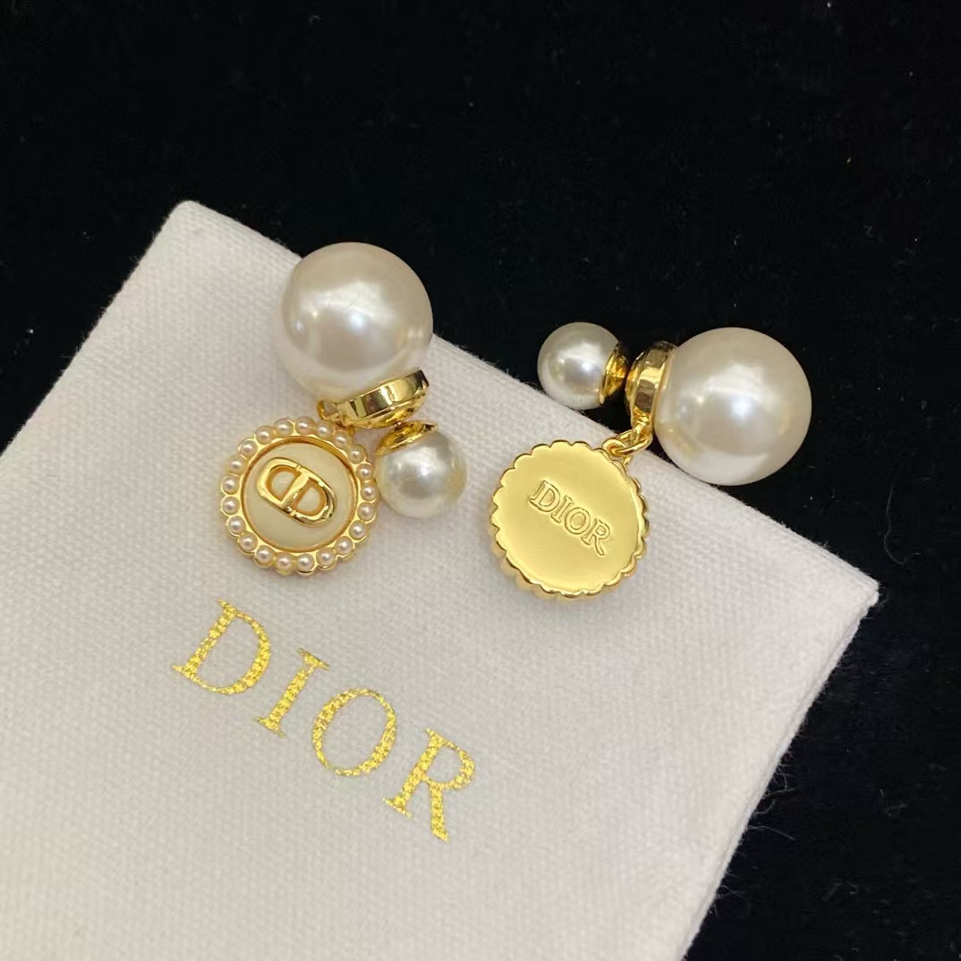 DI0R CD パール スタッド ピアス【50％割引+送料無料】