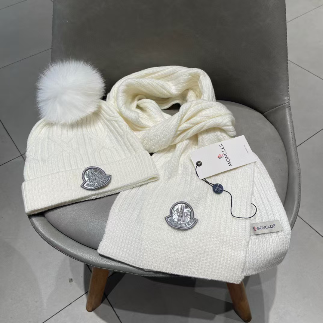 MONCLER ファーボールウール帽子+スカーフ2点セット【50％割引+送料無料】