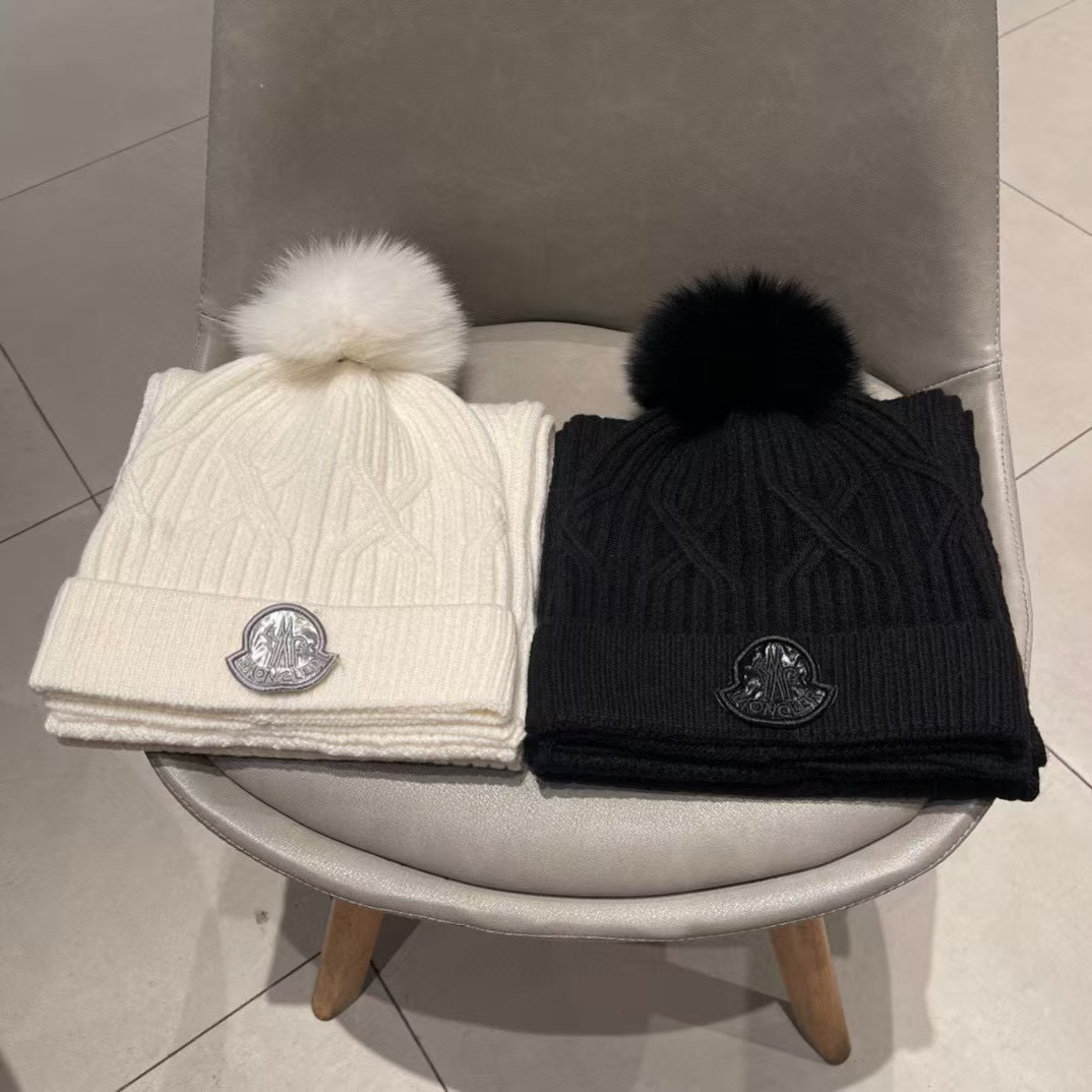 MONCLER ファーボールウール帽子+スカーフ2点セット【50％割引+送料無料】