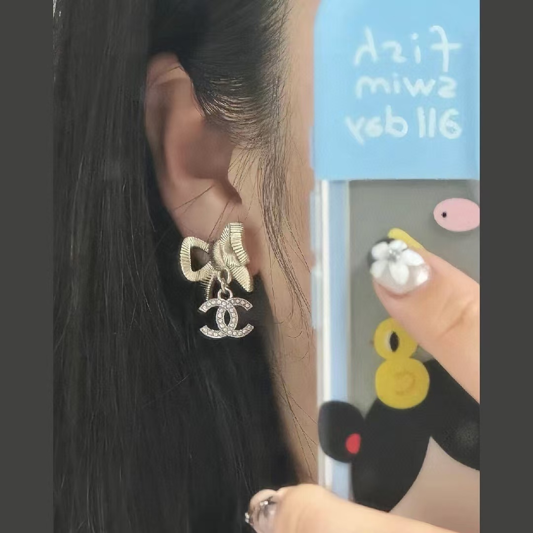 CHANE1 ダブル C ダイヤモンド ボウ イヤリング【50％割引+送料無料】