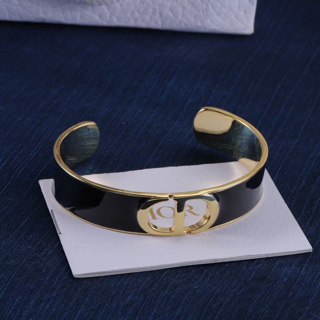 DI0RブラックCDブレスレット【50％割引+送料無料】