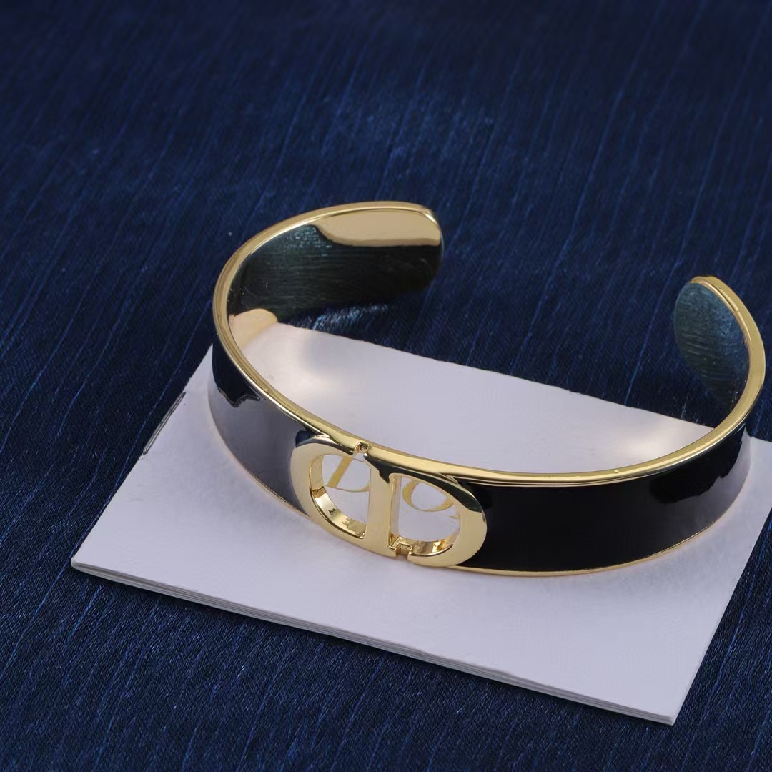 DI0RブラックCDブレスレット【50％割引+送料無料】