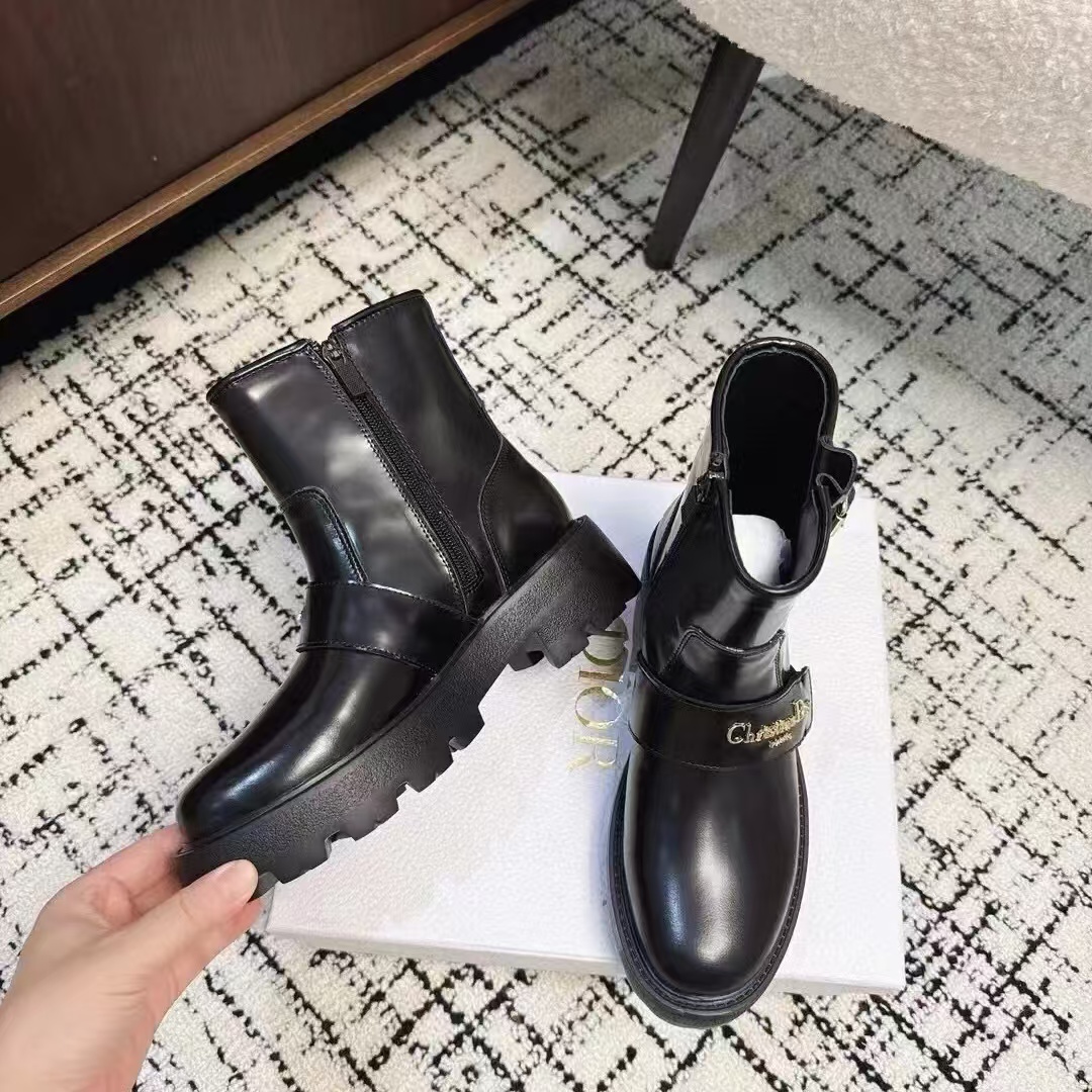 DI0R シンプルレターブーツ【50％割引+送料無料】