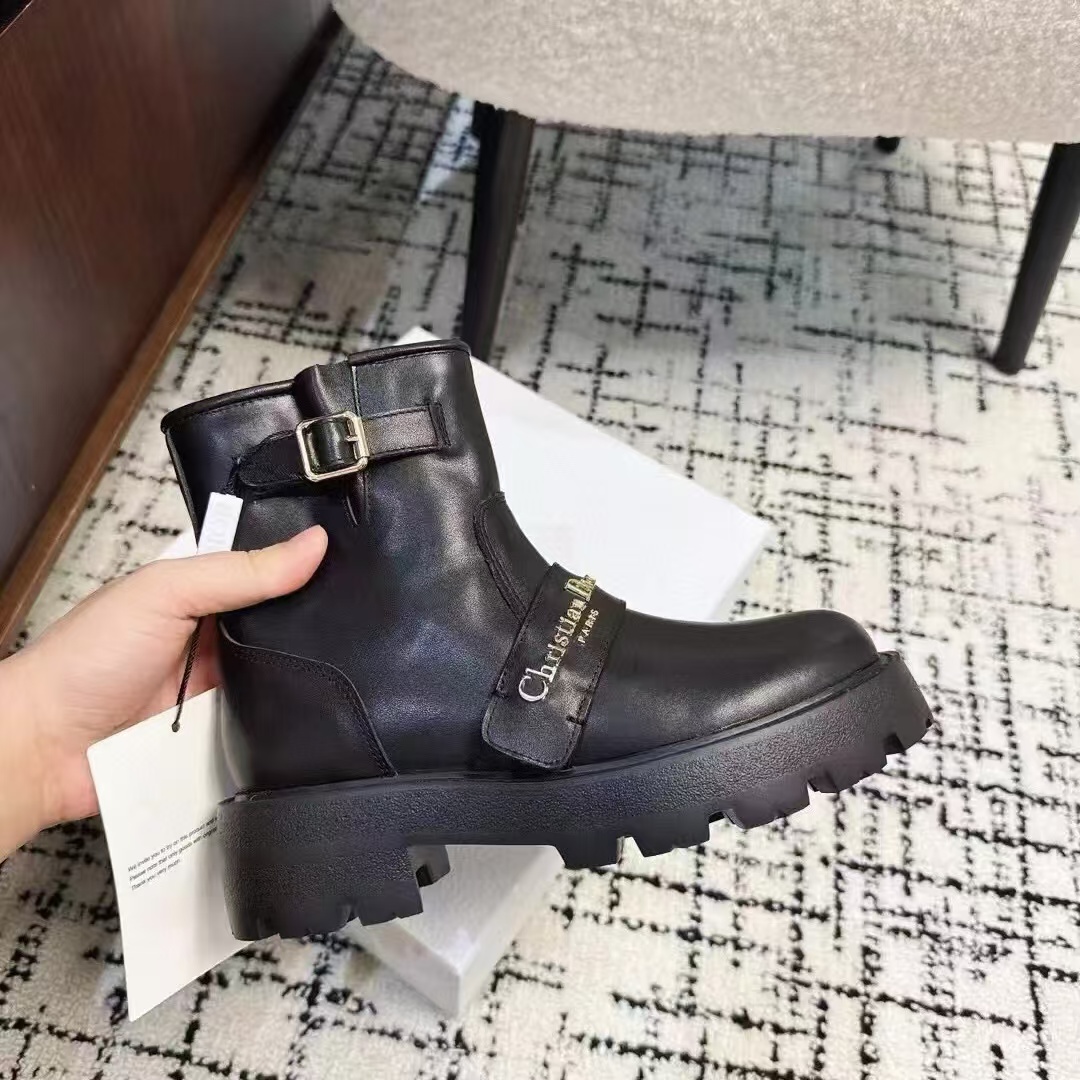 DI0R シンプルレターブーツ【50％割引+送料無料】