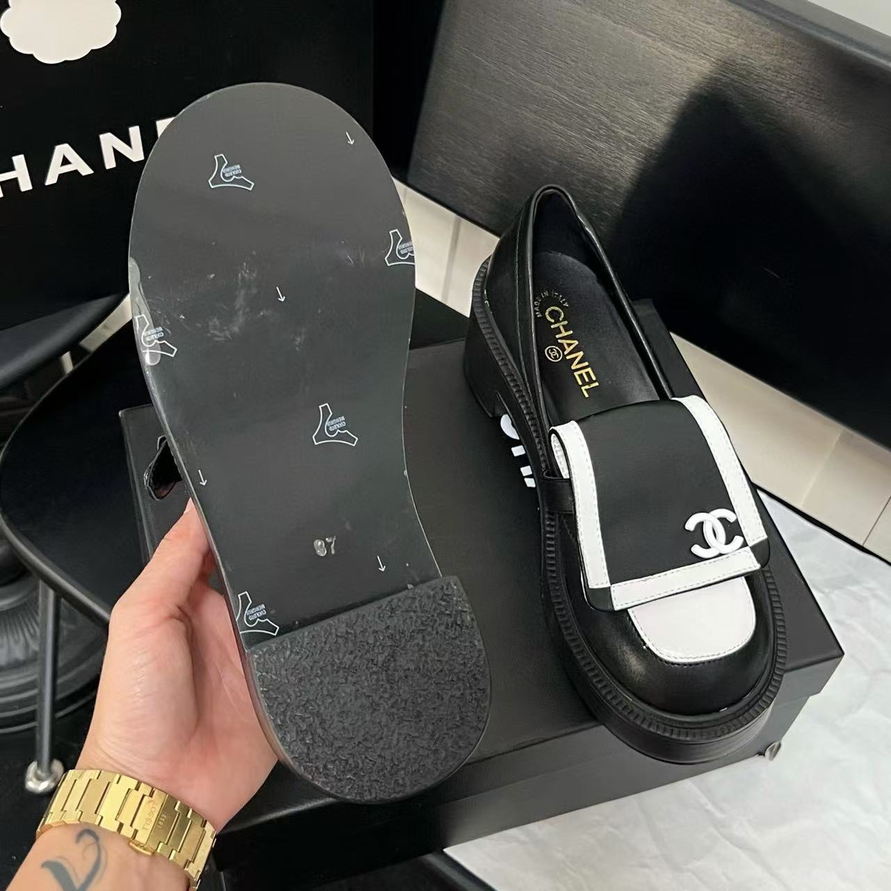 CHANE1 白黒パンダローファー【50％割引+送料無料】