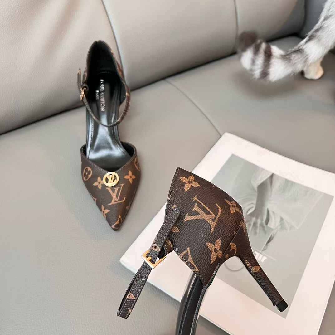 LV ポインテッドトゥ ハイヒール【50％割引+送料無料】