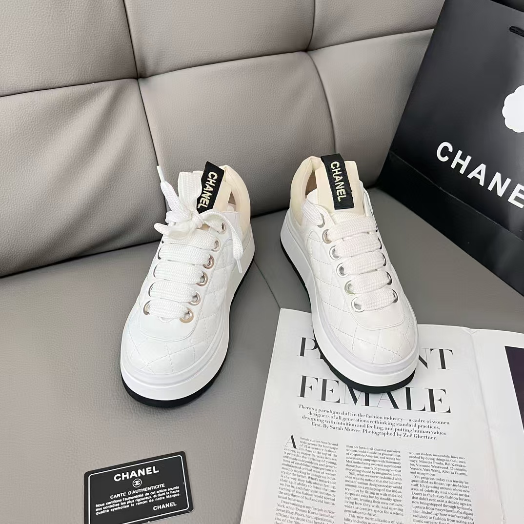 CHANE1 厚底レースアップカジュアルシューズ【50％割引+送料無料】