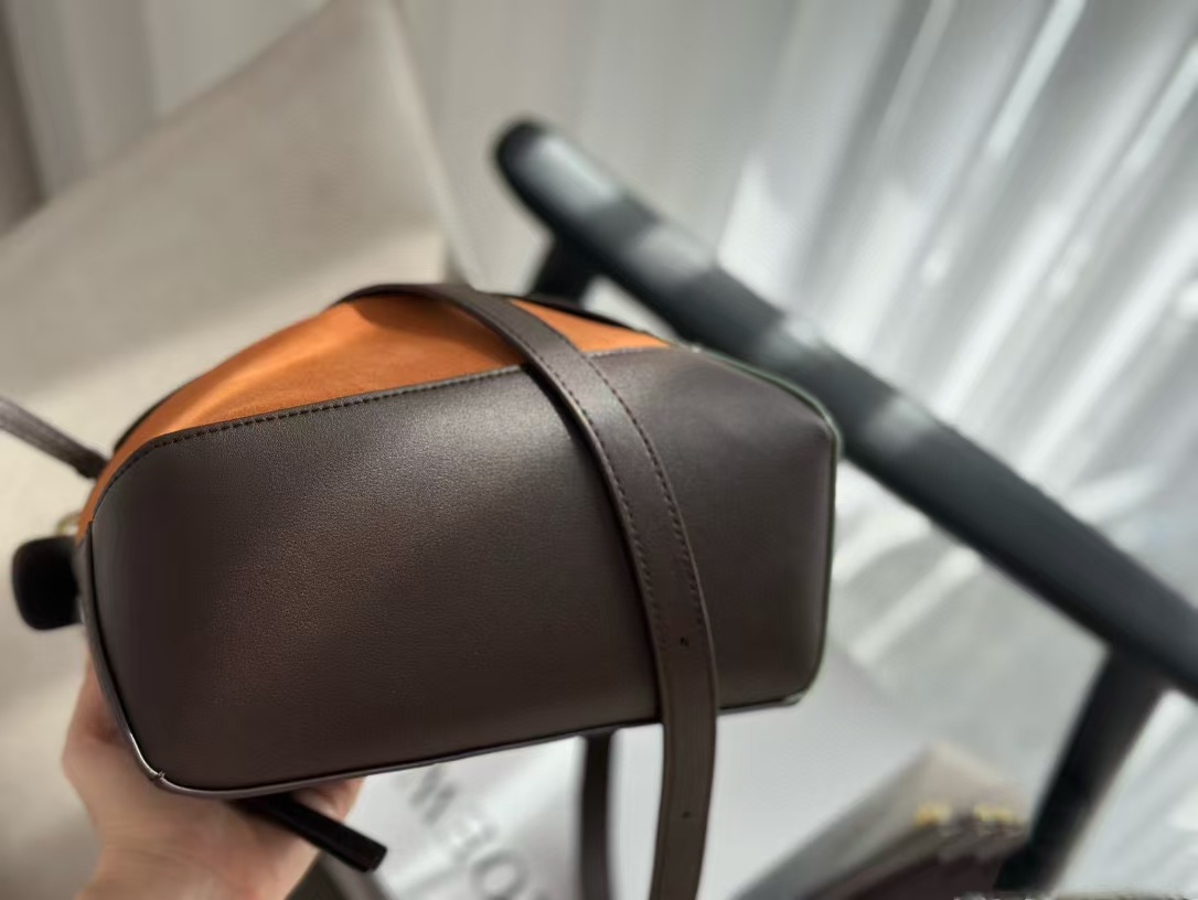 L0WEW ディアスキン カラーブロック クロスボディバッグ【 50％割引+送料無料】